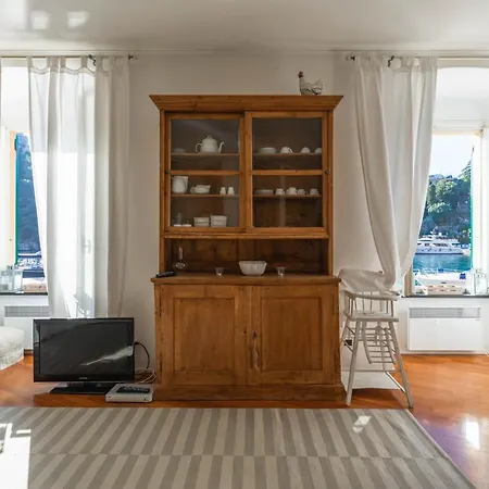 Appartement Above The Sea - Exclusive Seafront