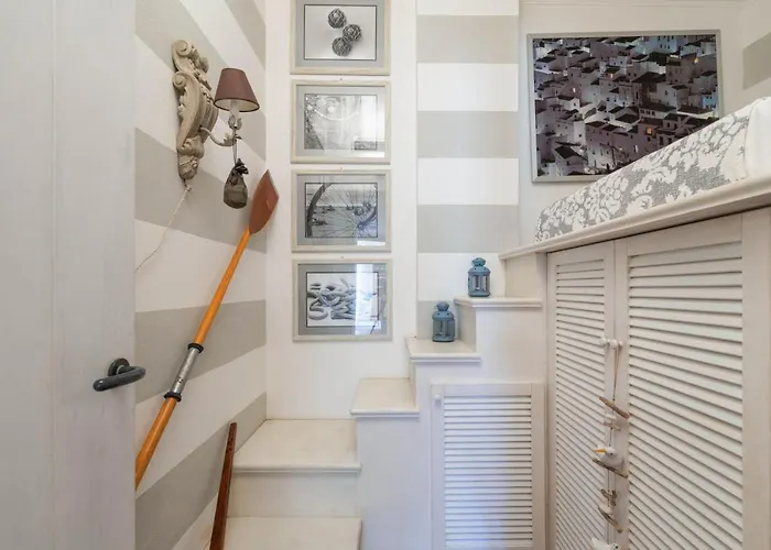 Above The Sea - Exclusive Seafront *